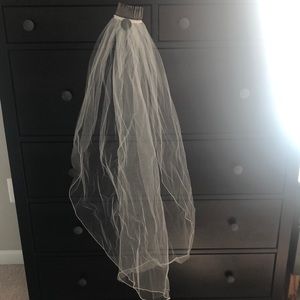 Simple veil Elbow Length